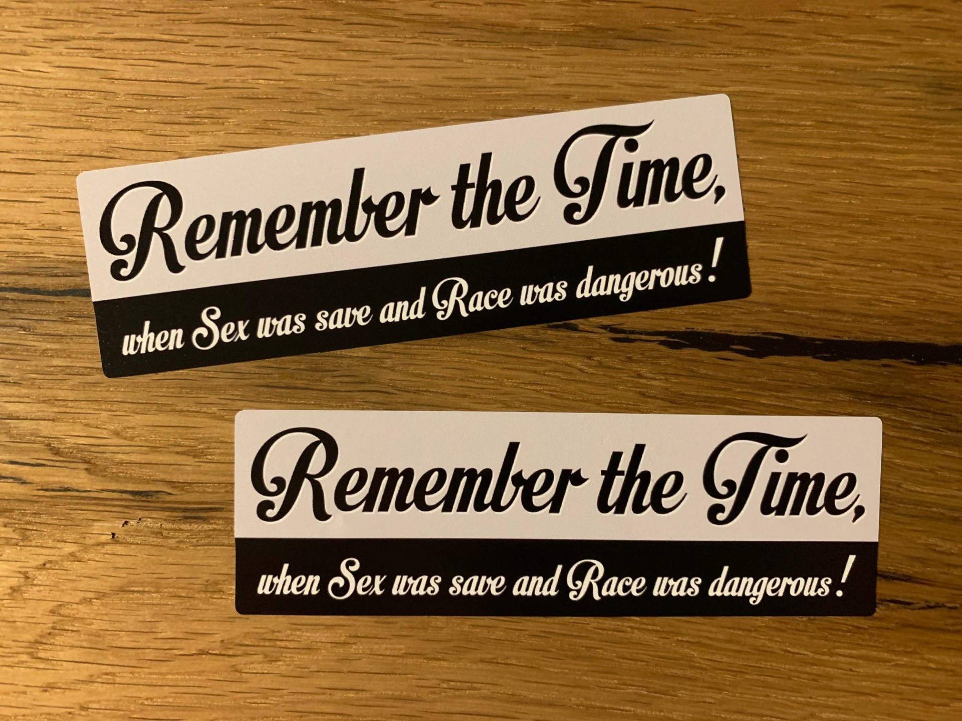 #137 / 2X Old Guys Rule Remeber Aufkleber 12,5x4cm Vintage USA Speed Hotrod Sticker V8 Oldtimer Auto Motorrad V2 Custom Retro Umbau Oldschool #137 / 2X Old Guys Rule Remeber Aufkleber 12,5x4cm Vintage USA Speed Hotrod Sticker V8 Oldtimer Auto Motorrad V2 Custom Retro Umbau Oldschool von 24/7stickers