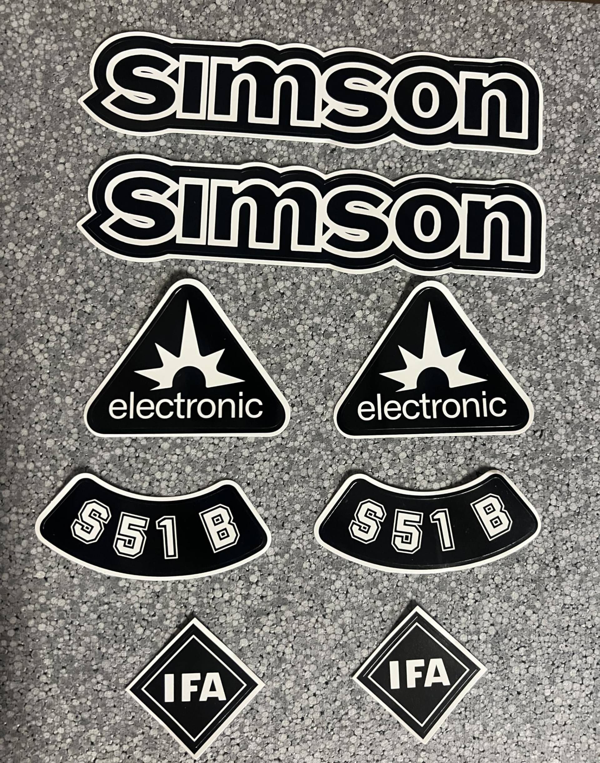Simson S51B IFA Electronic Aufkleber Dekor Premium Retro Schwarz Weiss Dunkel von 2taktshop