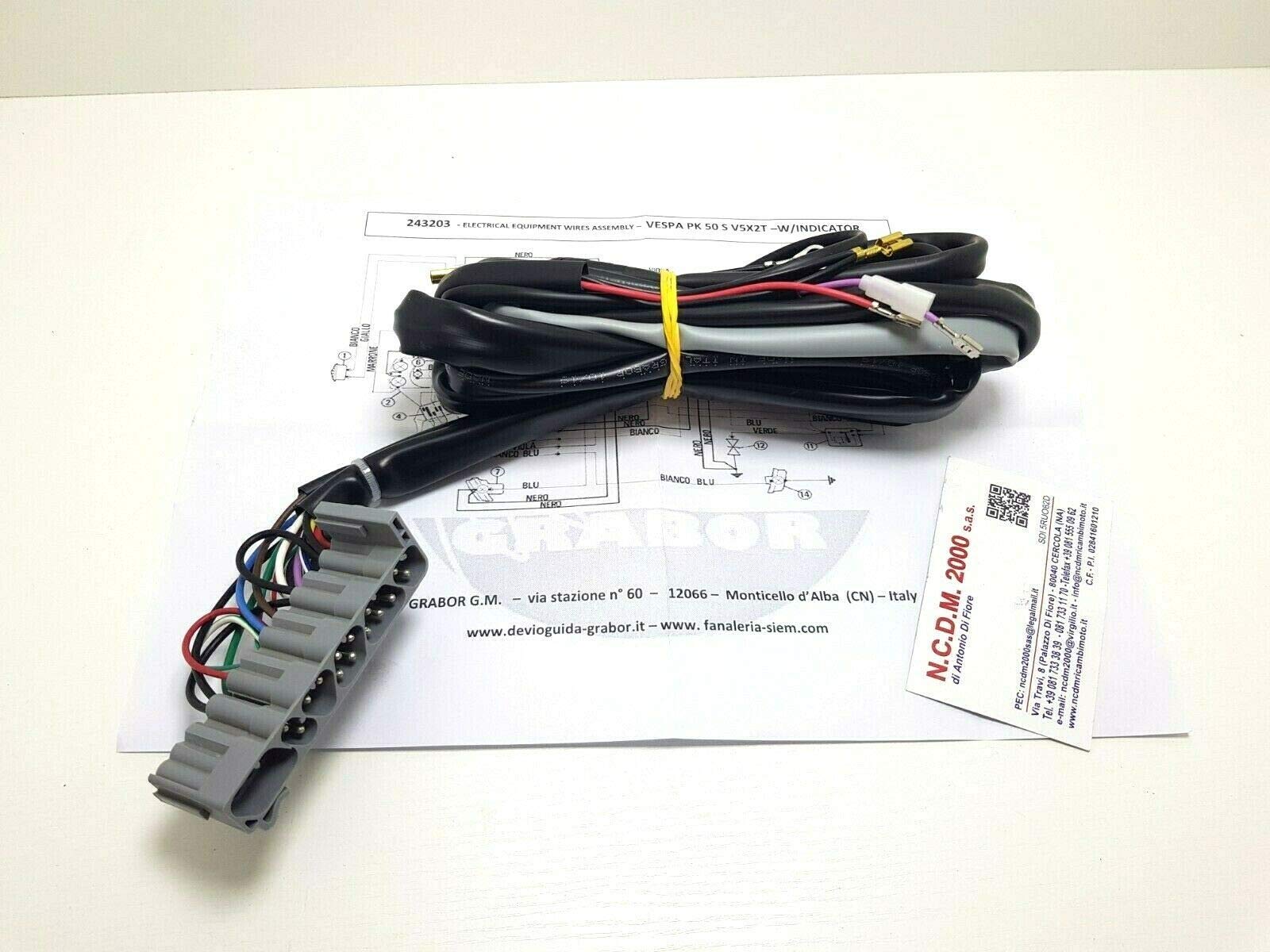 Elektroanlage Vespa 50 PK S 1 Serie mit Blinker Elektroanlage Vespa 50 PK S 1 Serie mit Blinker von AER MOTO SPARE PARTS