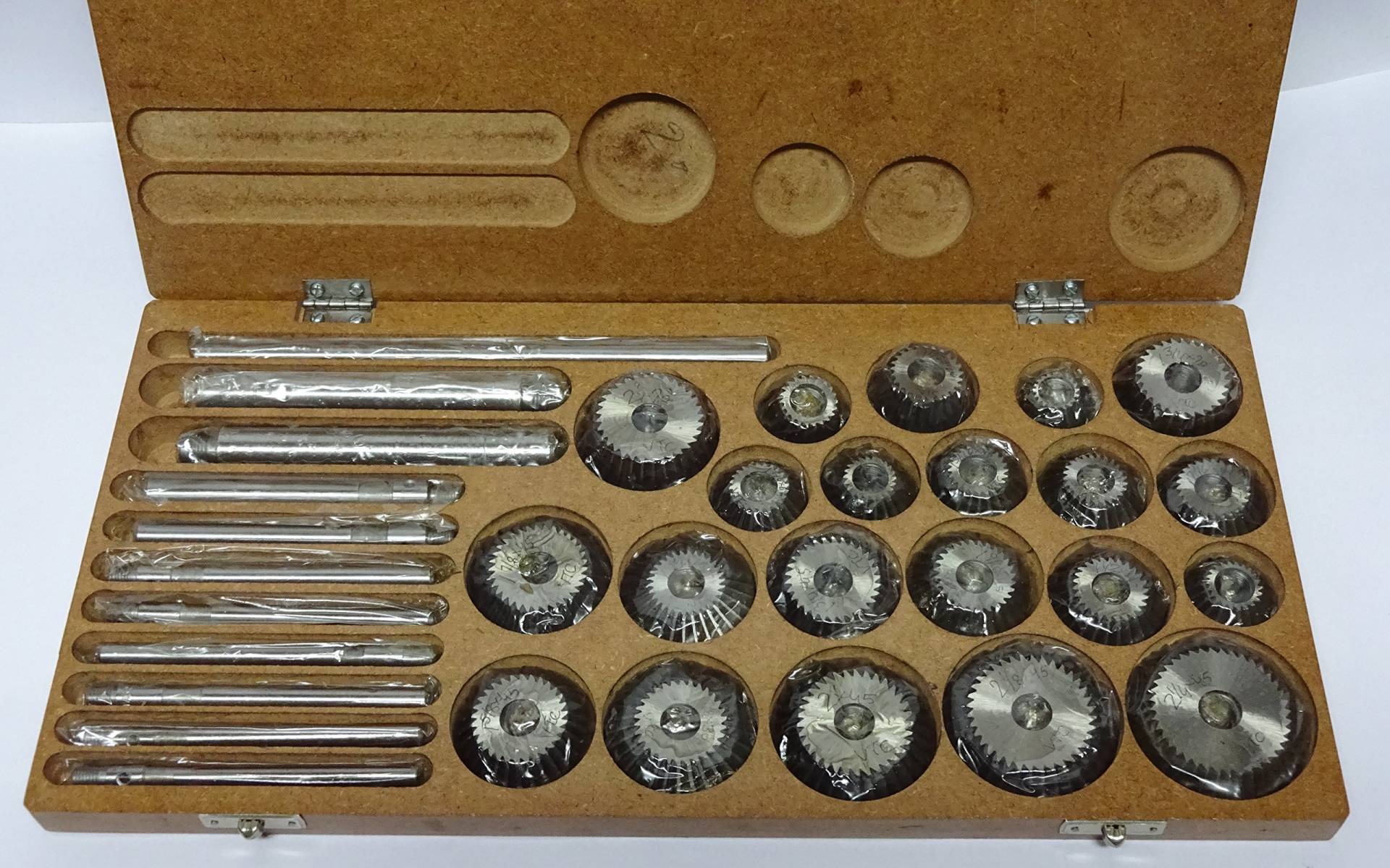 AG Ventilsitzschneider-Set mit 21-cm-Klingen für Vintage-Motorräder in Holzbox von AG