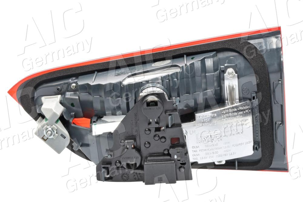 AIC Heckleuchte links 72207 AIC Heckleuchte links 72207 von AIC