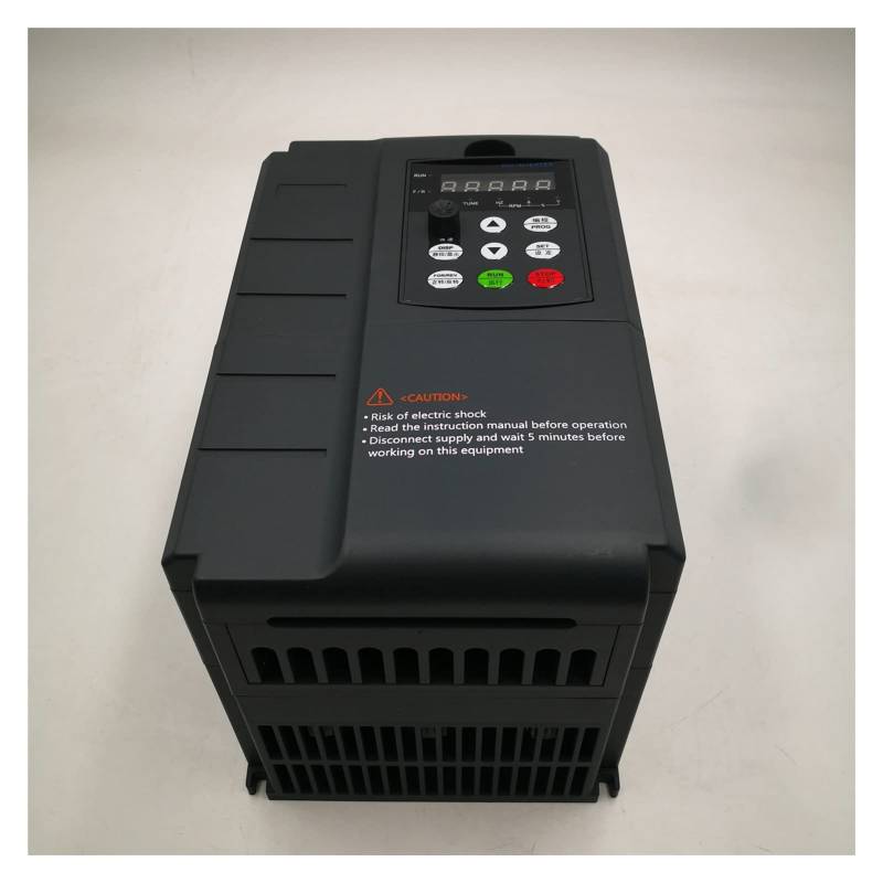 Frequenzumsetzer, Variables Frequenzlaufwerk 4kw / 7,5 kW. Einphasen- und Ausgabe 3-Phasen L700(220V 7.5KW KNK L600) von AIRYSSFU