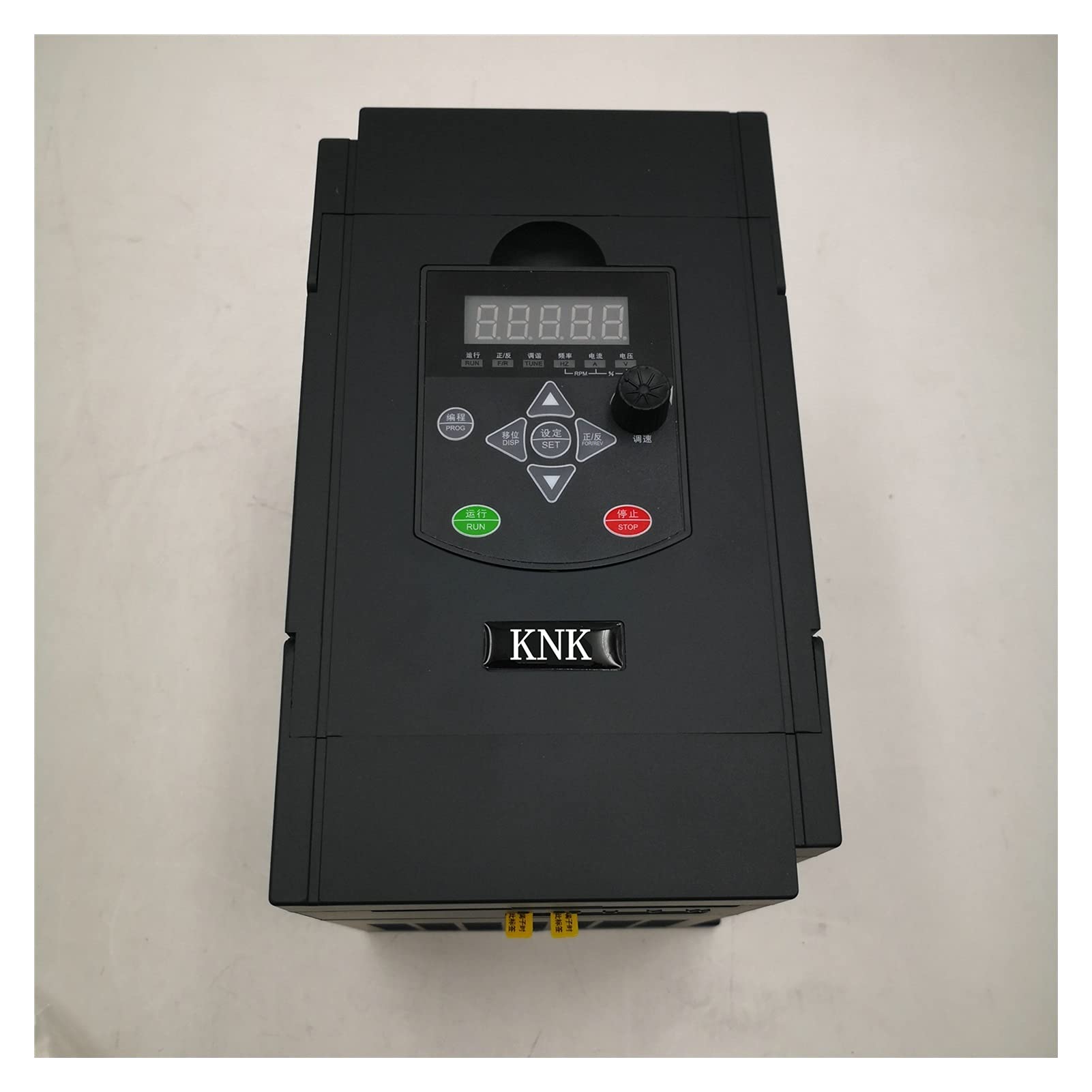 Frequenzumsetzer, Variables Frequenzlaufwerk 4kw / 7,5 kW. Einphasen- und Ausgabe 3-Phasen L700(4KW KNK L200) von AIRYSSFU