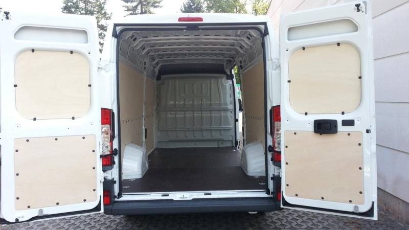 AUPROTEC Innenausbau für Ducato L4 Laderaumverkleidung komplett + Bodenplatte Holz inkl. Befestigungsmaterial von AUPROTEC