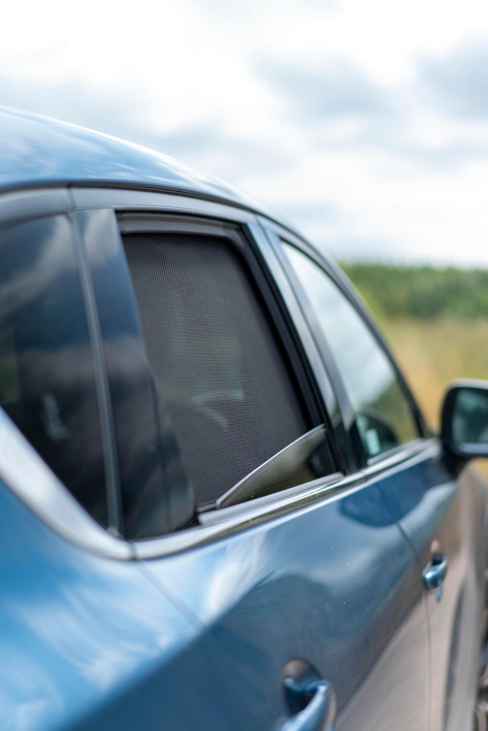 Fahrzeugspezifische Sonnenschutz Blenden passend für Mazda CX-5 ab 5/2017 2-teiliges Set AZ18001414 Fahrzeugspezifische Sonnenschutz Blenden passend für Mazda CX-5 ab 5/2017 2-teiliges Set AZ18001414 von AZUGA