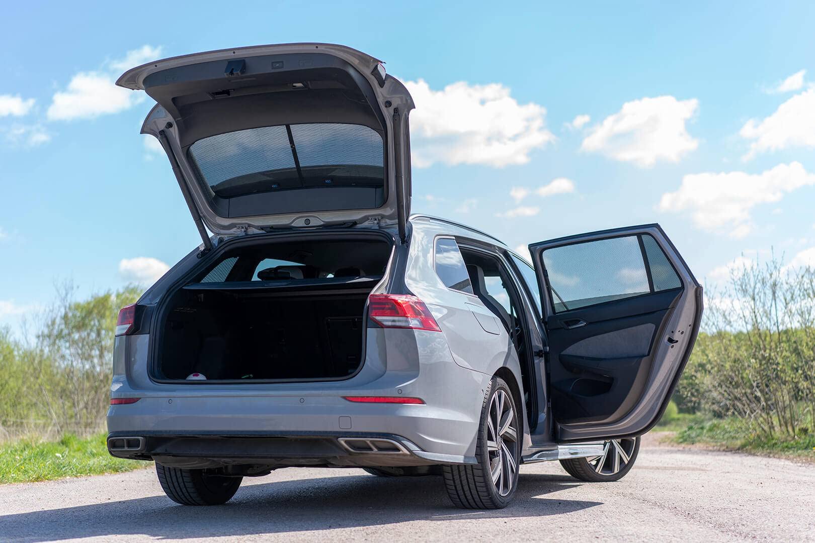 Fahrzeugspezifische Sonnenschutz Blenden passend für VW Golf 8 Variant Komplett-Set AZ17002939 Sonnenblenden Fahrzeugspezifische Sonnenschutz Blenden passend für VW Golf 8 Variant Komplett-Set AZ17002939 Sonnenblenden von AZUGA