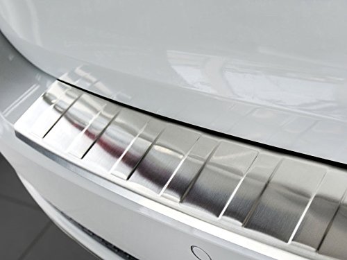 Ladekantenschutz aus Edelstahl mit 3D Abkantung passend für VW Tiguan ab 4/2016-1/2024 (AD1)/VW Tiguan Allspace ab 2017 AZUGA AZ29000145 von AZUGA