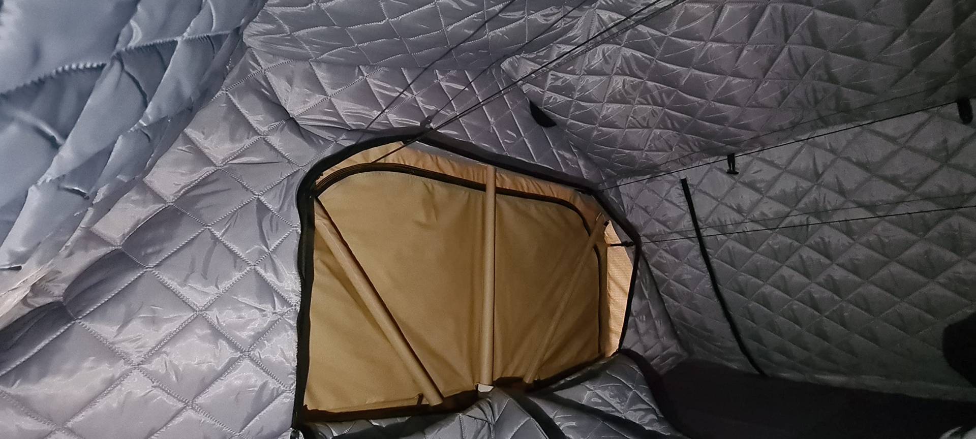 Adventure Xperience Thermo Innenzelt für 140 cm Softcover Dachzelte, Thermozelt universell Dachzelt Isolierung Adventure Xperience Thermo Innenzelt für 140 cm Softcover Dachzelte, Thermozelt universell Dachzelt Isolierung von Adventure Xperience