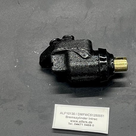 Bremszylinder für Deutz Intrac 2002 / 2003 ohne Allrad Bremszylinder für Deutz Intrac 2002 / 2003 ohne Allrad von Alfers & Sohn Nutzfahrzeuge GmbH