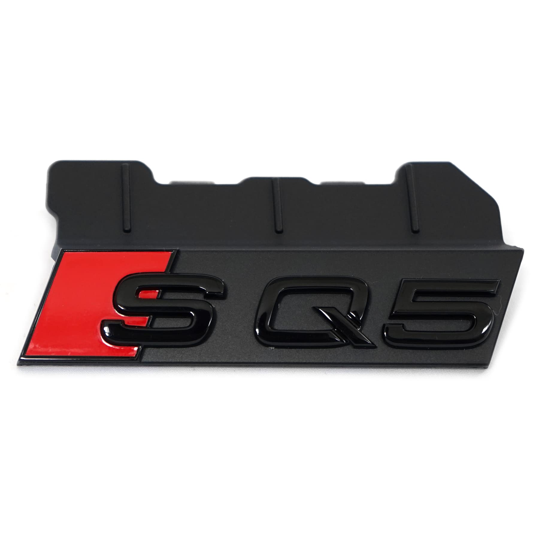 Audi 80A853736ET94 Schriftzug SQ5 Kühlergrill Clip Emblem Logo Plakette, schwarz/rot, für Facelift ab 06/2020 von Audi