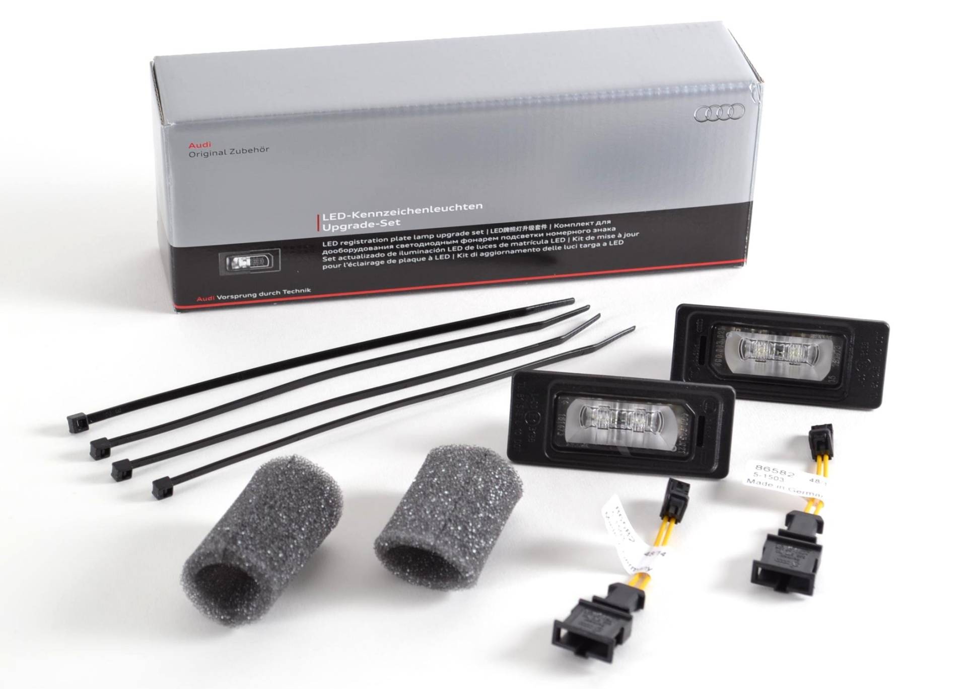 Audi 8K0052110 LED-Kennzeichenleuchten-Set Audi 8K0052110 LED-Kennzeichenleuchten-Set von Audi