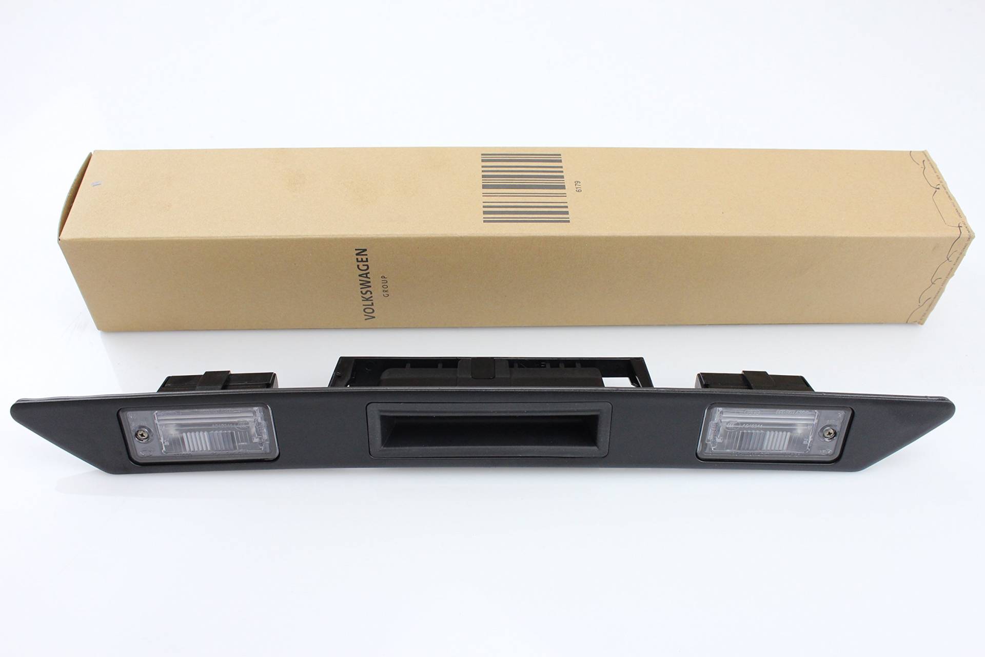 Original Audi Griffleiste Heckklappe, Schwarz, 43.69 cm, Kunststoff, 100% Kunststoff, Rechteckig, Modisch, 1 Count Original Audi Griffleiste Heckklappe, Schwarz, 43.69 cm, Kunststoff, 100% Kunststoff, Rechteckig, Modisch, 1 Count von Audi