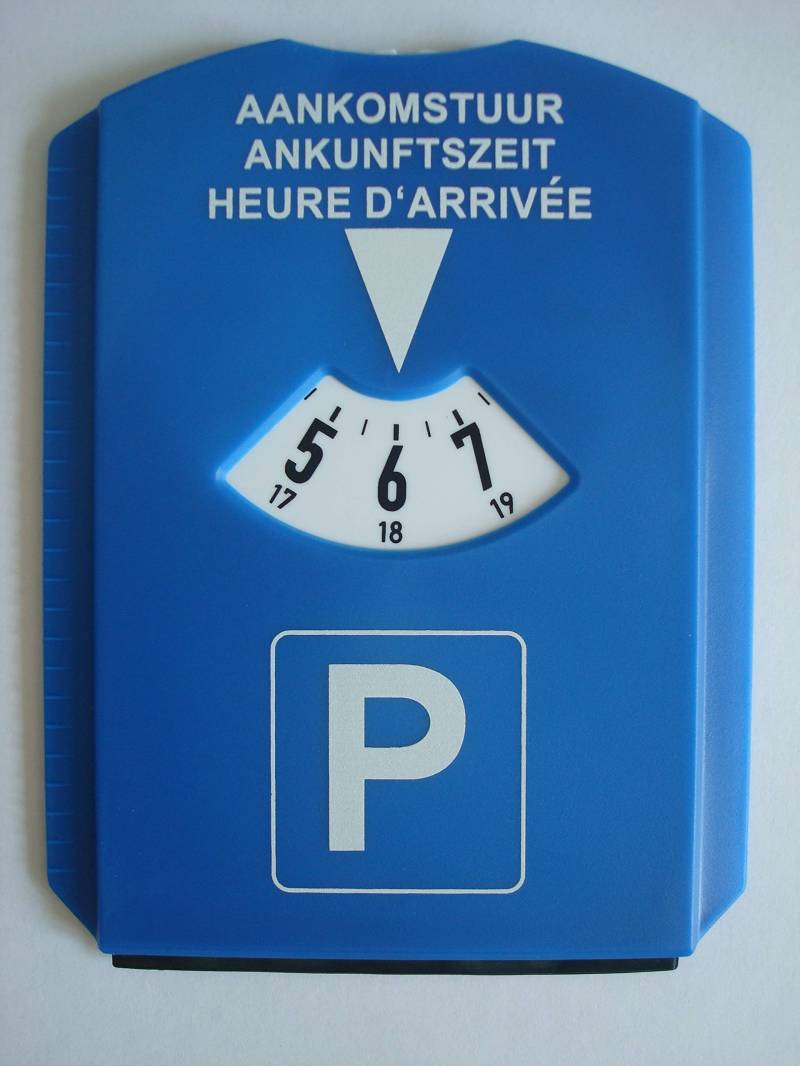 Parkscheibe mit Eiskratzer von Auto Innovation