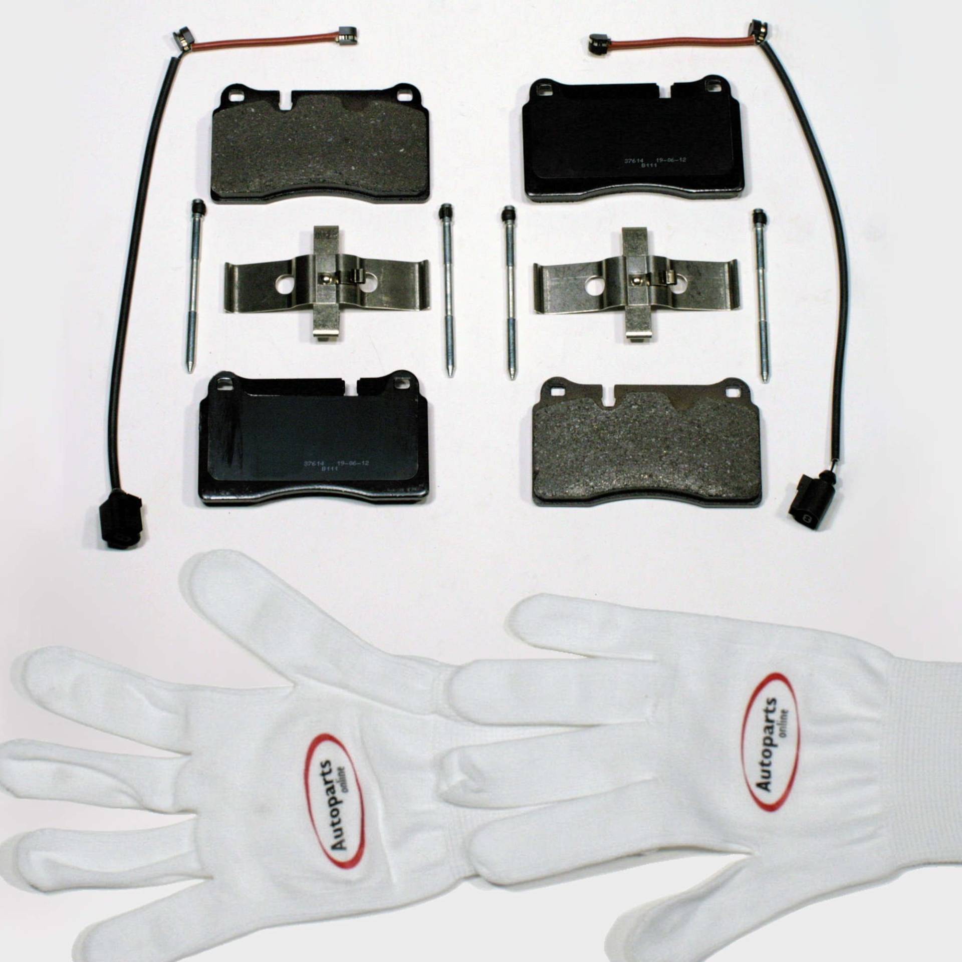 Autoparts-Online Set 60005642 Bremsbeläge/Bremsklötze + Sensoren + Zubehör für vorne/für die Vorderachse Autoparts-Online Set 60005642 Bremsbeläge/Bremsklötze + Sensoren + Zubehör für vorne/für die Vorderachse von Autoparts-Online