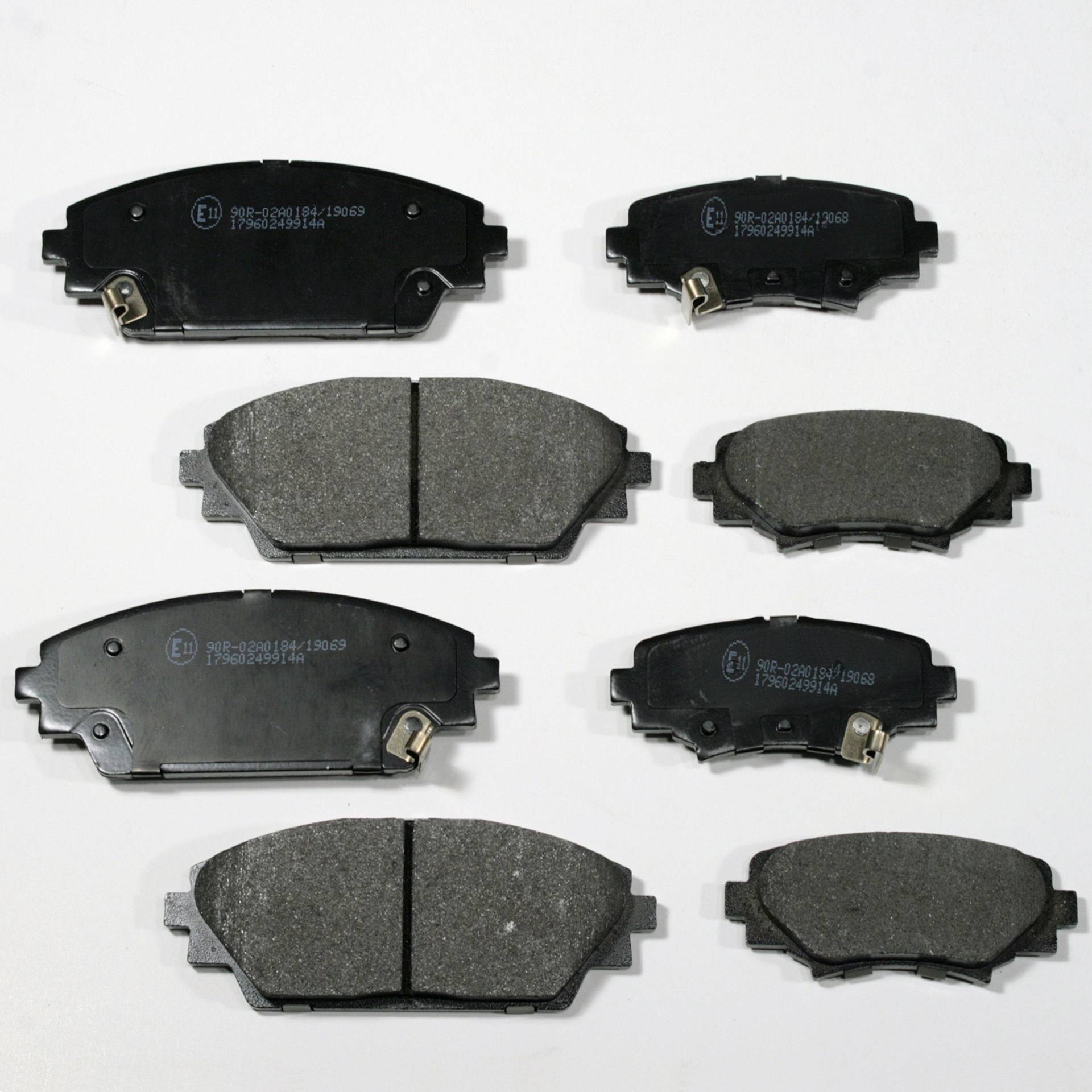 Bremsbeläge/Bremsklötze/Bremsen für vorne + hinten Bremsbeläge/Bremsklötze/Bremsen für vorne + hinten von Autoparts-Online