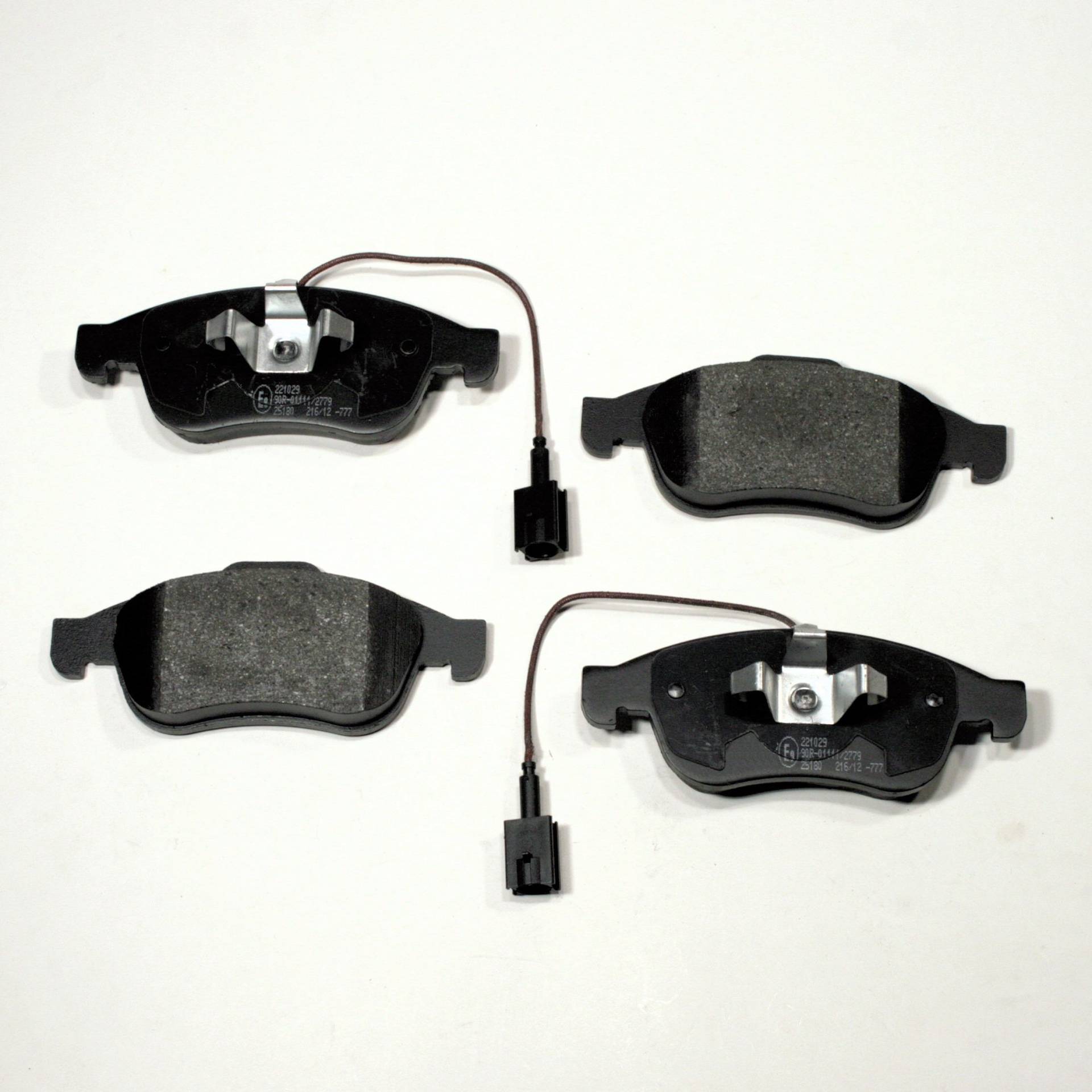 Bremsbeläge/Bremsklötze/Bremsen vorne Bremsbeläge/Bremsklötze/Bremsen vorne von Autoparts-Online