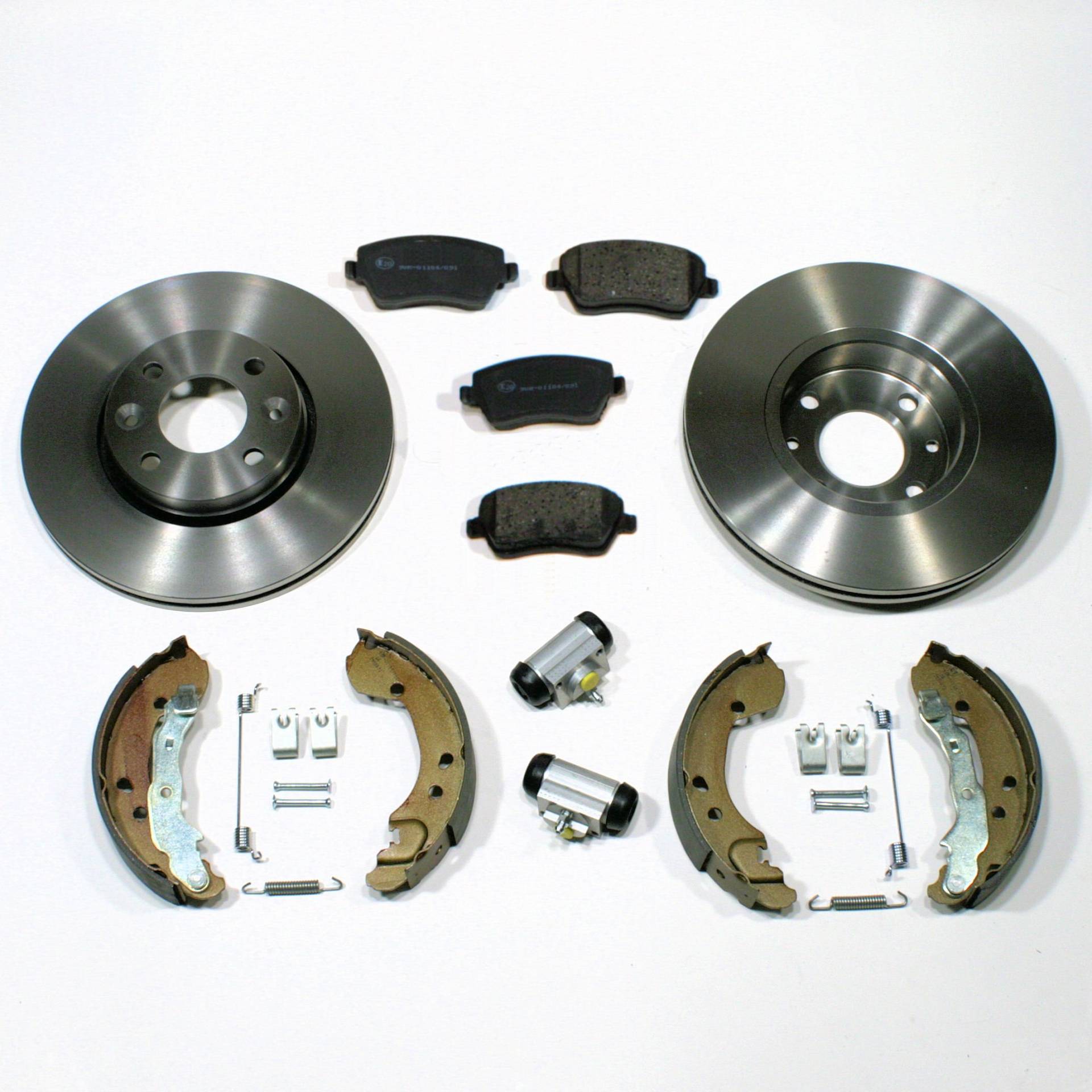 Bremsscheiben/Bremsen Set + Bremsbacken + Zubehör für vorne + hinten Bremsscheiben/Bremsen Set + Bremsbacken + Zubehör für vorne + hinten von Autoparts-Online