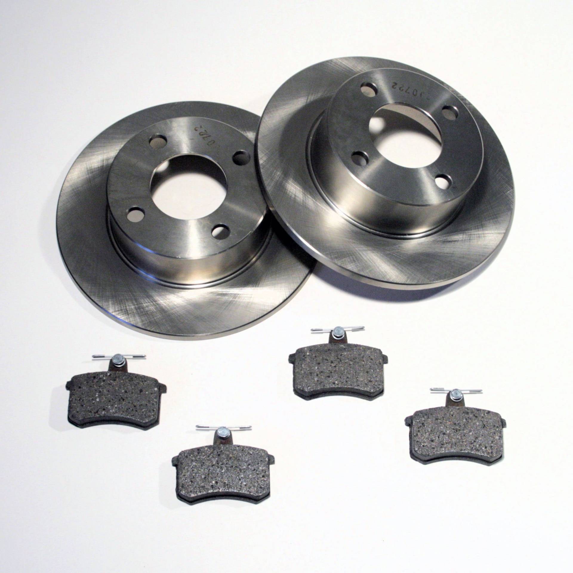 Bremsscheiben/Bremsen + Beläge für hinten/für die Hinterachse Bremsscheiben/Bremsen + Beläge für hinten/für die Hinterachse von Autoparts-Online