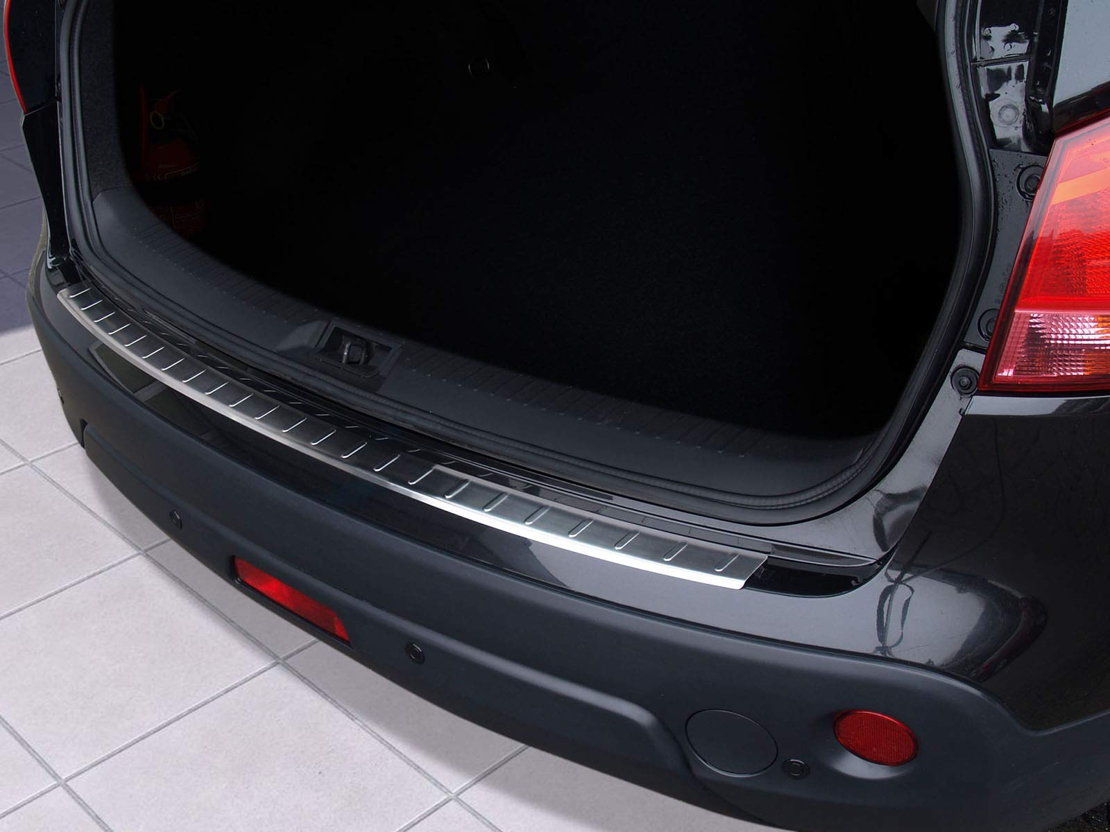 Avisa Edelstahl Heckstoßstangenschutz kompatibel mit Nissan Qashqai 2007-2013 'Ribs' Avisa Edelstahl Heckstoßstangenschutz kompatibel mit Nissan Qashqai 2007-2013 'Ribs' von Avisa
