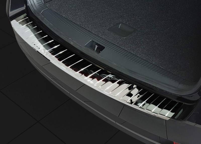 Chrom Edelstahl Heckstoßstangenschutz kompatibel mit Skoda Octavia III Kombi Facelift 2017-2020 'Ribs' von Avisa