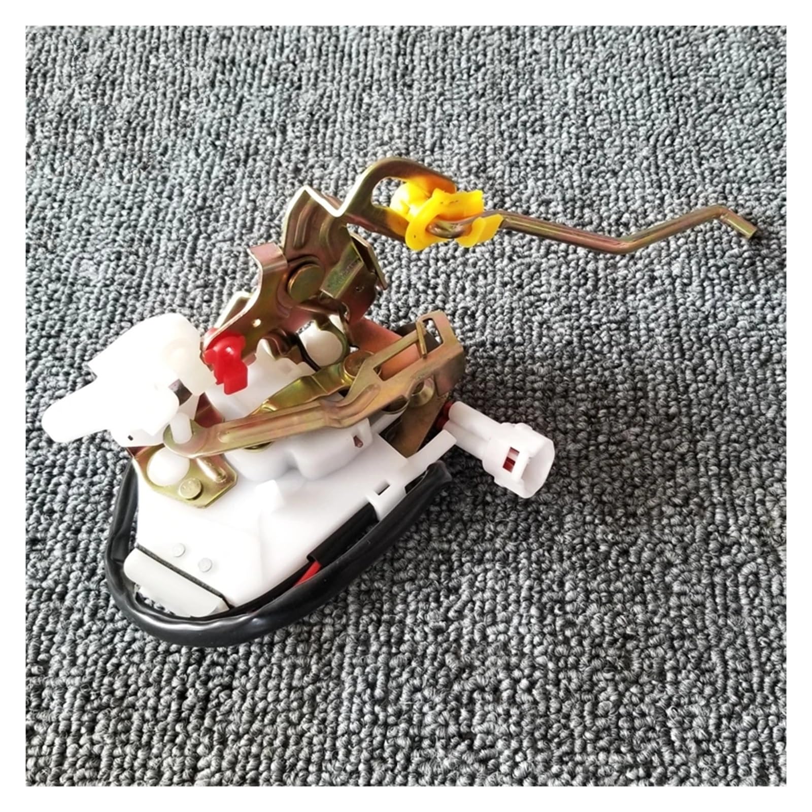 Heckklappenverriegelung Für Mitsubishi Für Pajero MK2 V31 V32 Für V33WH Alle Türschlösser Vordertürverriegelung Hintertürverriegelung Hintertürschloss Heckklappenschloss(Front door lock RH) von Axexnejv