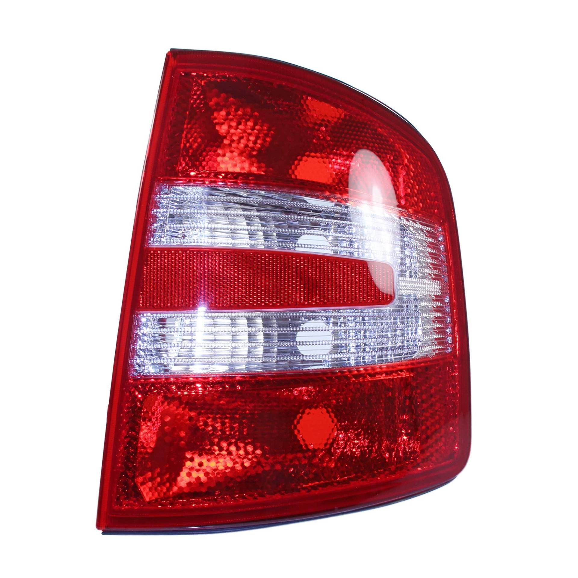 BESTPRICE 1x Heckleuchte rechts Blinker weiß ohne Lampenträger Kompatibel mit SKODA FABIA 1 Kombi (6Y5), FABIA 1 Stufenheck (6Y3) BESTPRICE 1x Heckleuchte rechts Blinker weiß ohne Lampenträger Kompatibel mit SKODA FABIA 1 Kombi (6Y5), FABIA 1 Stufenheck (6Y3) von Homry