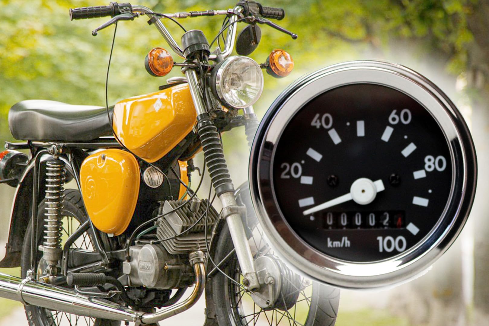 Tachometer 100km/h mit Blinkerkontrolle + Beleuchtung, Ø 60mm Tacho für 6V + 12V Anlage Simson S50, S51, S70, S53, S83, Chromring, Schwarzes Zifferblatt von BISOMO