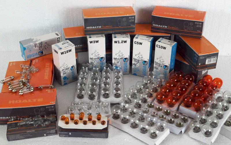 BLUETECH 260 STÜCK ProfiMega SET KFZ Beleuchtung Birne Auto Lampe Glühlampen LONGLIFE mit einer tolle Überaschung von BLUETECH
