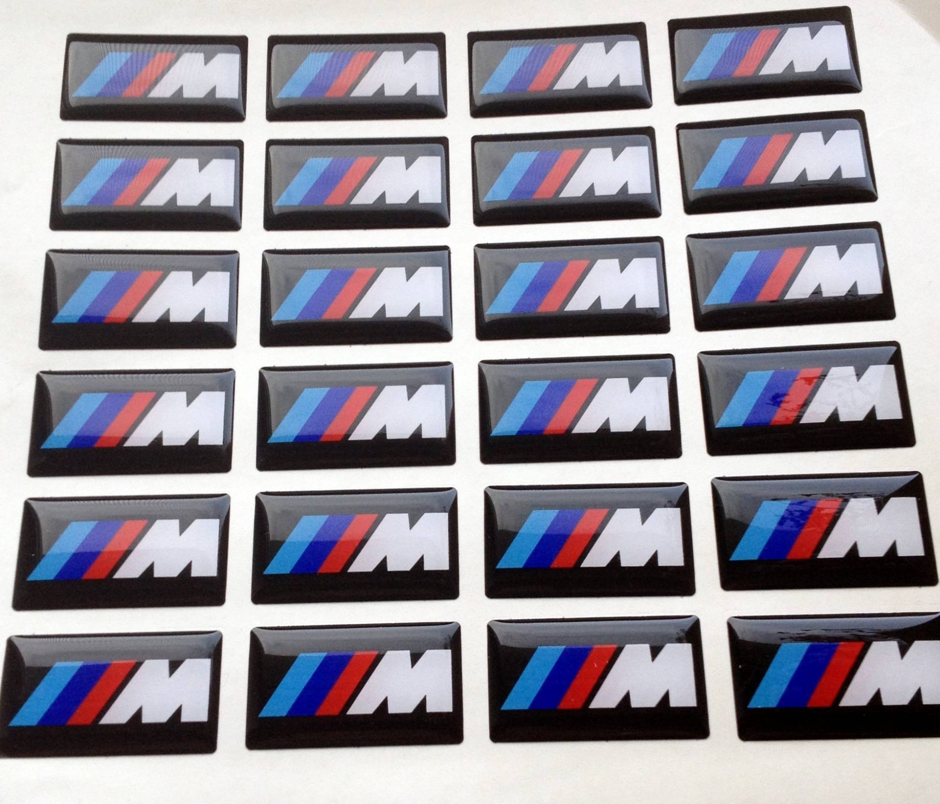 4 Stück BMW M Tech Power Aufkleber Sticker Logo Emblem 1er 3er 5er M3 M5 M6 von BMW