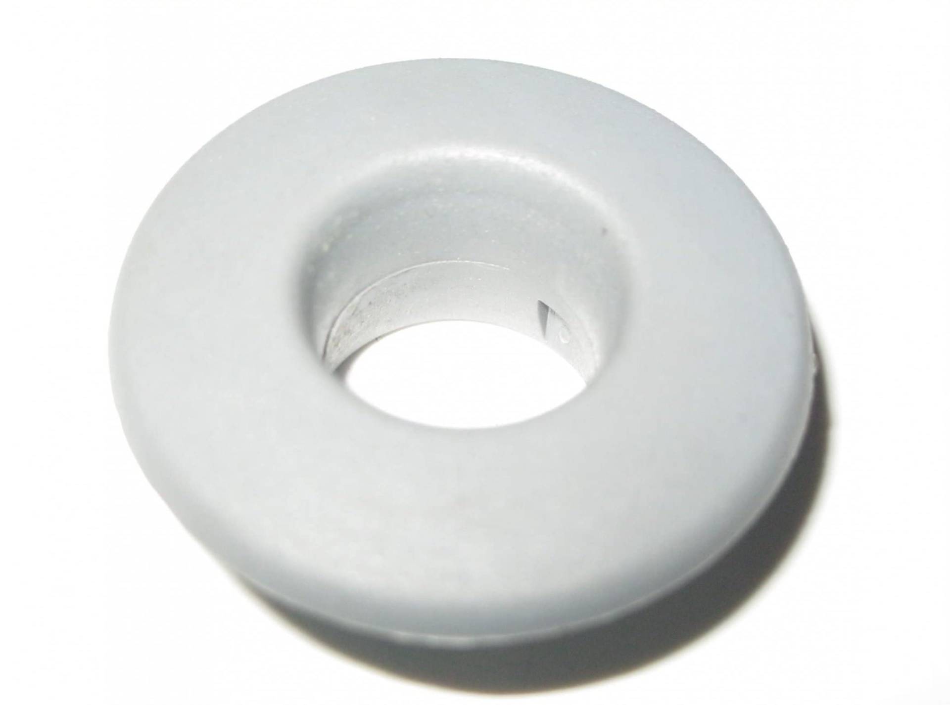 BMW E39 E38 E53 Headrest Post Grommet Trim Grey 8192443 Genuine BMW E39 E38 E53 Headrest Post Grommet Trim Grey 8192443 Genuine von BMW