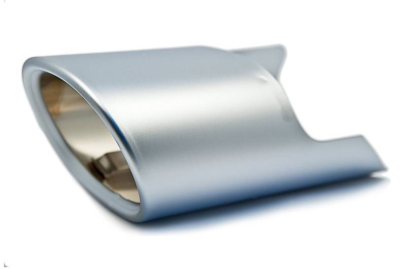 Endrohrblende Alu-Look 1er E81 E87 LCI E88 E82 X1 E84 von BMW
