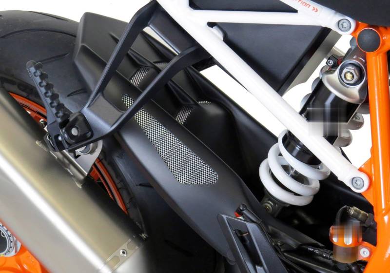 BODYSTYLE Carbon Look ABS Kunststoff Hinterradabdeckung für KTM 1290 Super Duke GT & Superduke 1301 (2016-2021) von BODYSTYLE