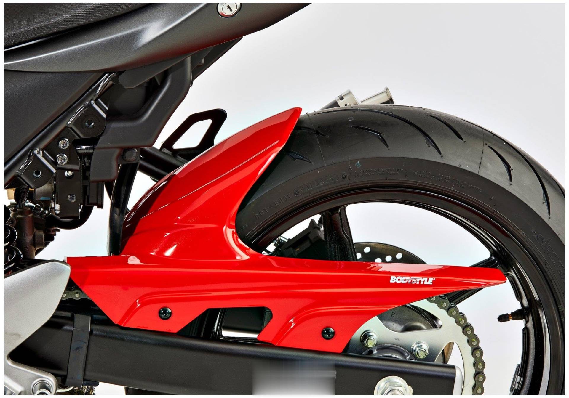 BODYSTYLE Hinterradabdeckung kompatibel mit SUZUKI SV 650 WCX0/WCX1 645 ccm Bj. 2016-2024 BODYSTYLE Hinterradabdeckung kompatibel mit SUZUKI SV 650 WCX0/WCX1 645 ccm Bj. 2016-2024 von BODYSTYLE