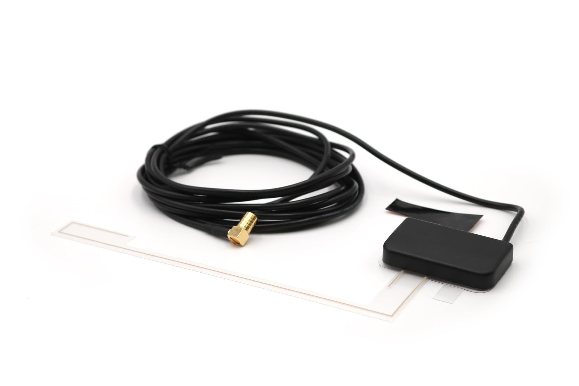 Blaupunkt Aktive DAB/DAB+ Scheibenklebeantenne, mit intergriertem 15dB Verstärker, 12V, SMB Stecker, 3M Kabel, Montage an Frontscheibe Blaupunkt Aktive DAB/DAB+ Scheibenklebeantenne, mit intergriertem 15dB Verstärker, 12V, SMB Stecker, 3M Kabel, Montage an Frontscheibe von Blaupunkt