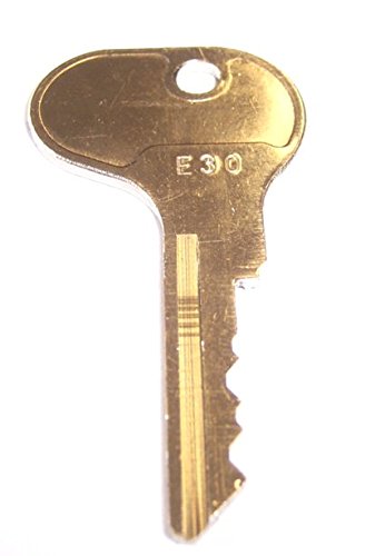 Schlüssel Ersatzschlüssel Typ E30 KM 10 11 0029; Bomag; Case New Holland; CLAAS; Fendt; Hanomag; MAN; O&k Same Deutz Fahr; Still von Unbekannt
