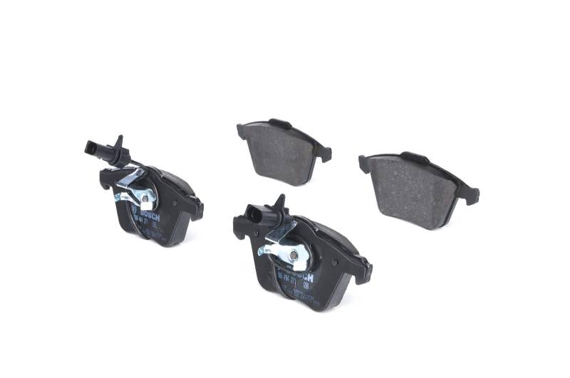 Bosch BP1182 Bremsbeläge - Vorderachse - ECE-R90 Zertifizierung - vier Bremsbeläge pro Set von Bosch Automotive