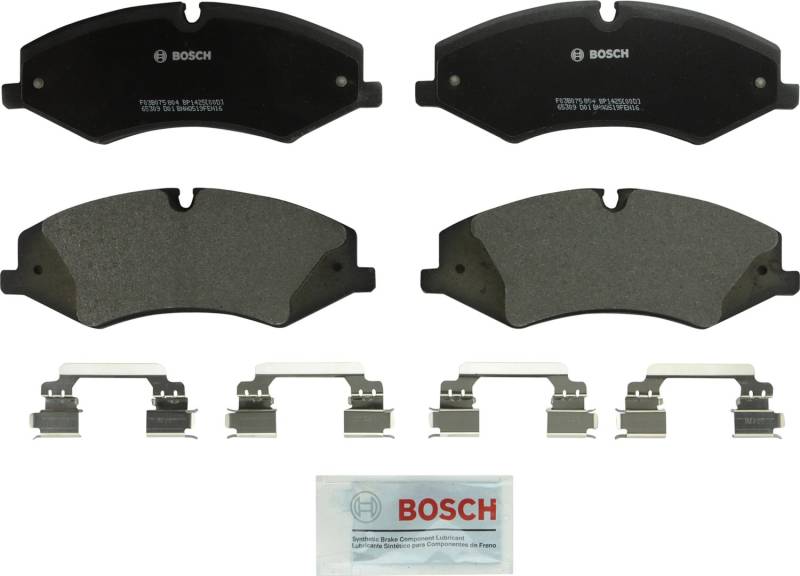 BOSCH BP1425 QuietCast Premium Halbmetallischer Scheibenbremsbelagsatz, kompatibel mit Select Land Rover LR4, Range Rover Sport; vorne von Bosch Automotive