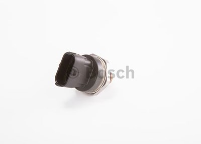 Bosch Sensor, Kraftstoffdruck [Hersteller-Nr. 0281002909] für Citroën, Fiat, Hyundai, Iveco, Kia, Peugeot, Renault Trucks von Bosch