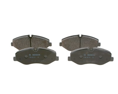 Bosch Bremsbeläge vorne (Satz) [Hersteller-Nr. 0986494914] für Mercedes-Benz von Bosch