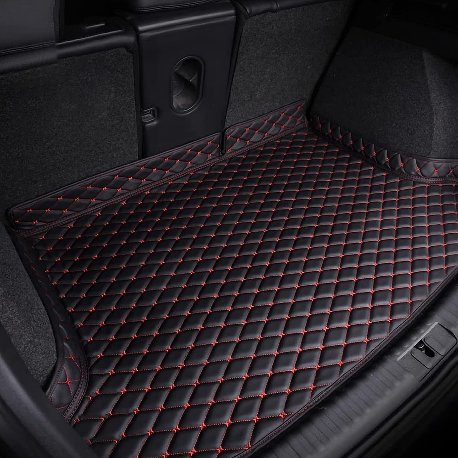 Auto Leder Kofferraummatten für Mercedes Benz EQB (X243) 2021-, Kofferraumwanne Cargo Schutzmatte Kofferraum rutschfest ZubehöR,C/Black-Red von CAKERS