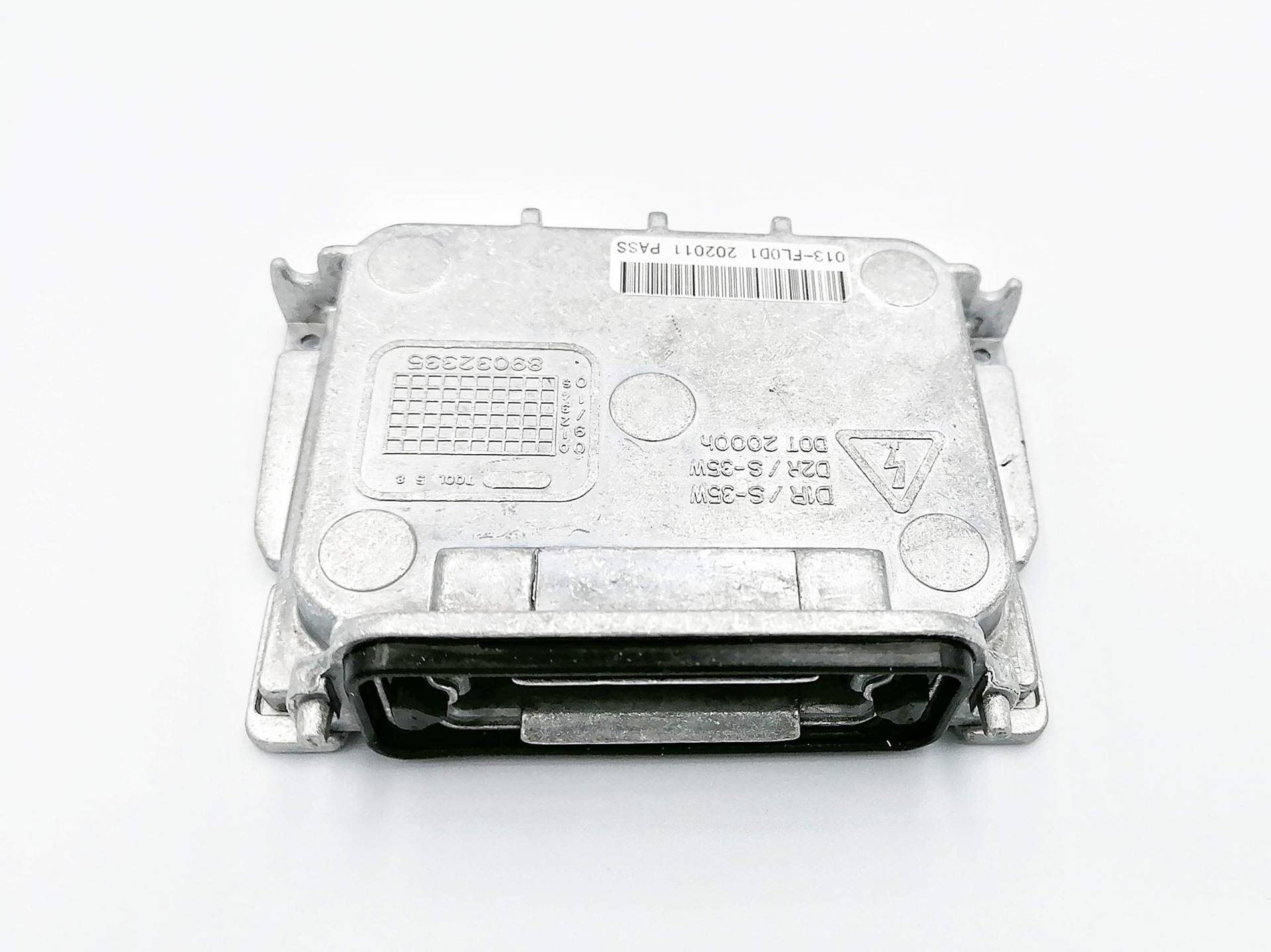 Xenon Headlight Ballast 6G-D1S - 4L0907391/ 89034934 compatible with VW Passat - Audi Q7 - Seat Xenon Headlight Ballast 6G-D1S - 4L0907391/ 89034934 compatible with VW Passat - Audi Q7 - Seat von CARSO