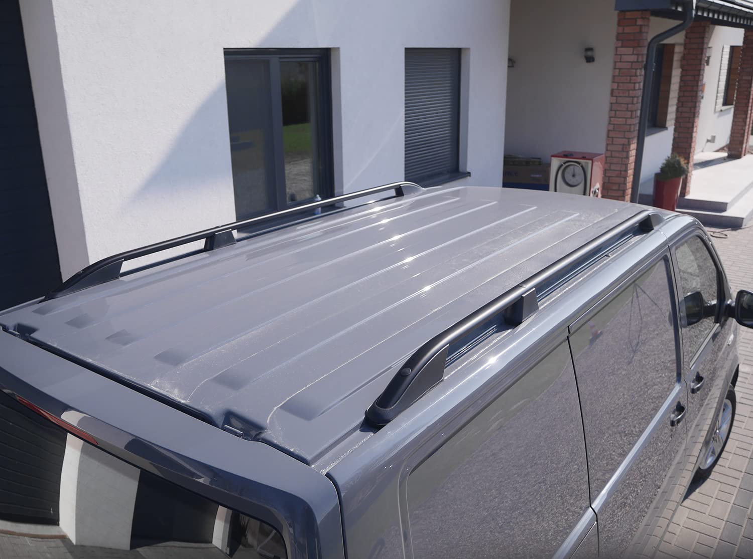 Chromemaster | Dachreling Dachträger | Kompatibel mit VW T6 2015- Long; Zur Befestigung der Dachgepäckträger, Dachboxen oder Dachfahrradträger | Robuste Konstruktion aus Aluminium | TÜV von Chromemaster