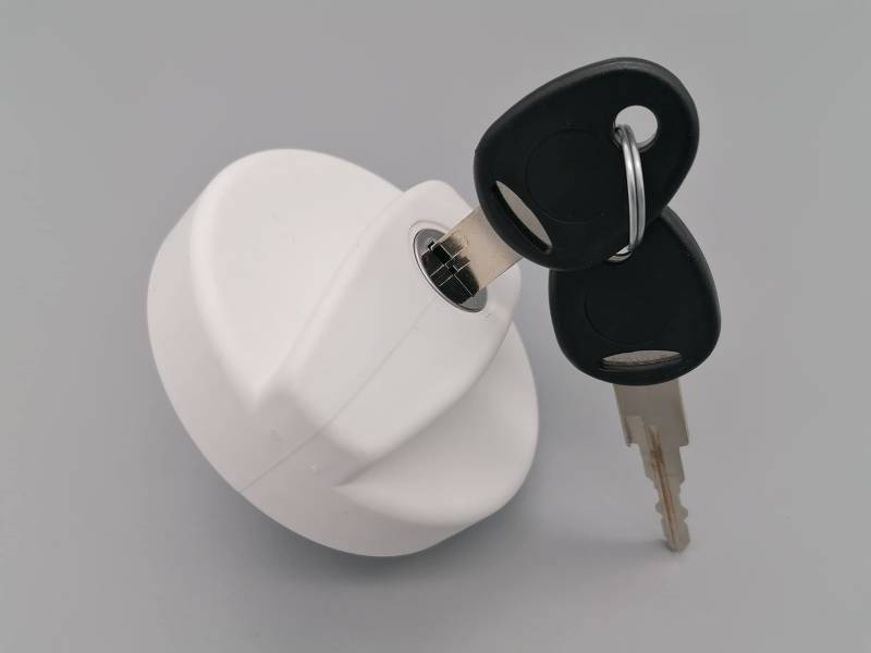 CR-MOESANCO® Wassertankdeckel für Wohnwagen mit 2 Schlüsseln für Wohnmobil oder Wohnmobil, Weiß von CR-MOESANCO