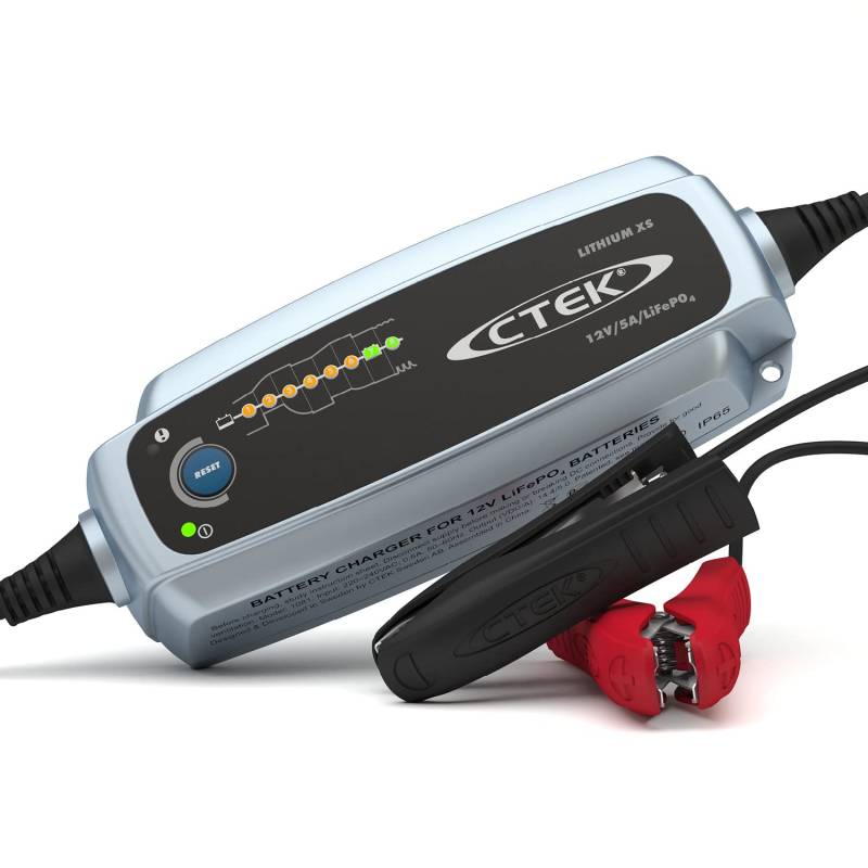 CTEK Lithium XS, Batterieladegerät 12V, Ladegerät LiFePO4, Lithium Ionen Ladegerät Auto, Intelligentes Ladegerät Autobatterie, Erhaltungsladegerät, Batteriepfleger Mit UVP Und Connect and Forget von CTEK