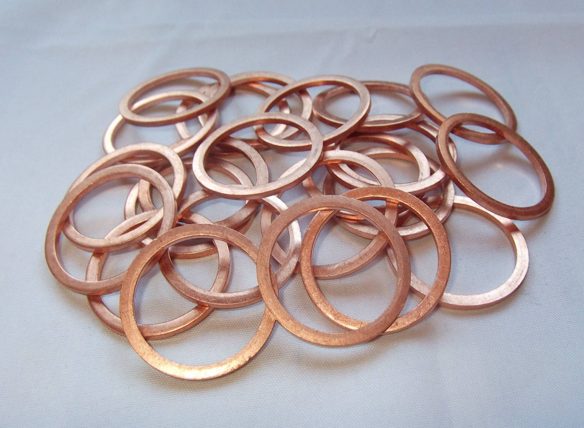 Cartec Kupfer Dichtringe 26x32x2,0 mm DIN 7603 Form A, 100 Stück, Bronze, Weichgeglüht, max. +300 °C Cartec Kupfer Dichtringe 26x32x2,0 mm DIN 7603 Form A, 100 Stück, Bronze, Weichgeglüht, max. +300 °C von Cartec