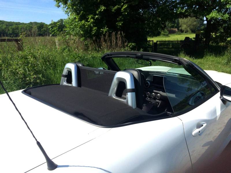 Airax Windschott geeignet für Fiat 124 Spider Roadster von Chrom Design