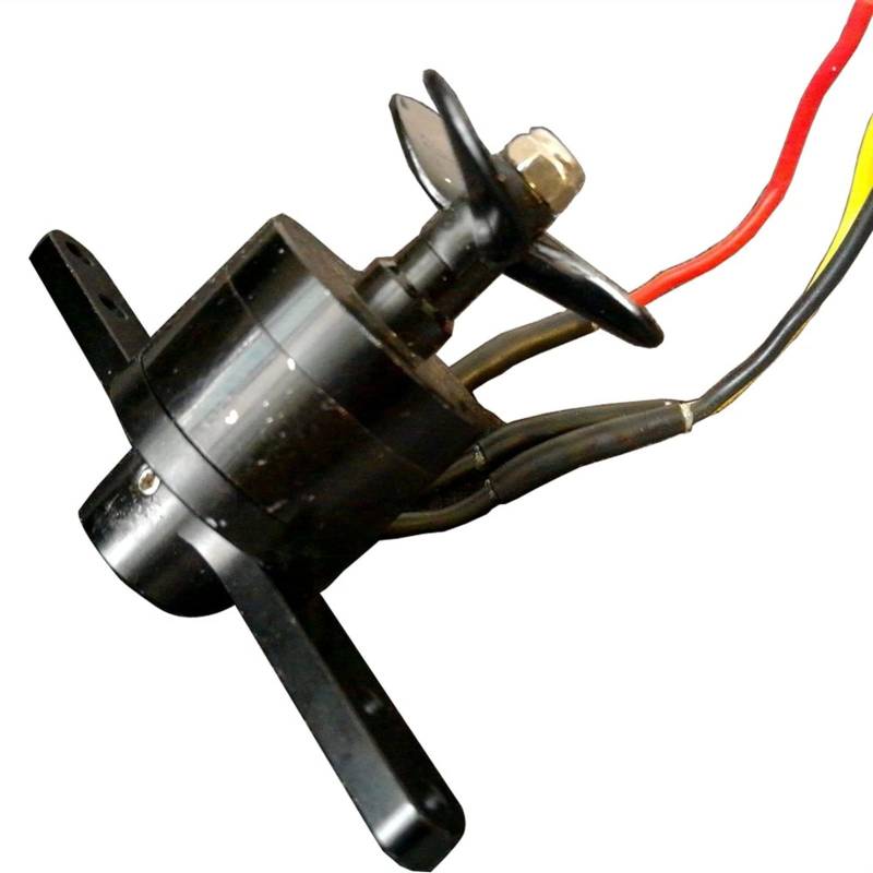 DEMULAX 2822 Bürstenloser RC-Bootsmotor 2-4S 16800 U/min Unterwasser-Triebwerksmotor 3-Blatt-Propeller-Kit DIY ROV-Roboter-Modellboot Submari Wasserfahrzeugpropeller von DEMULAX