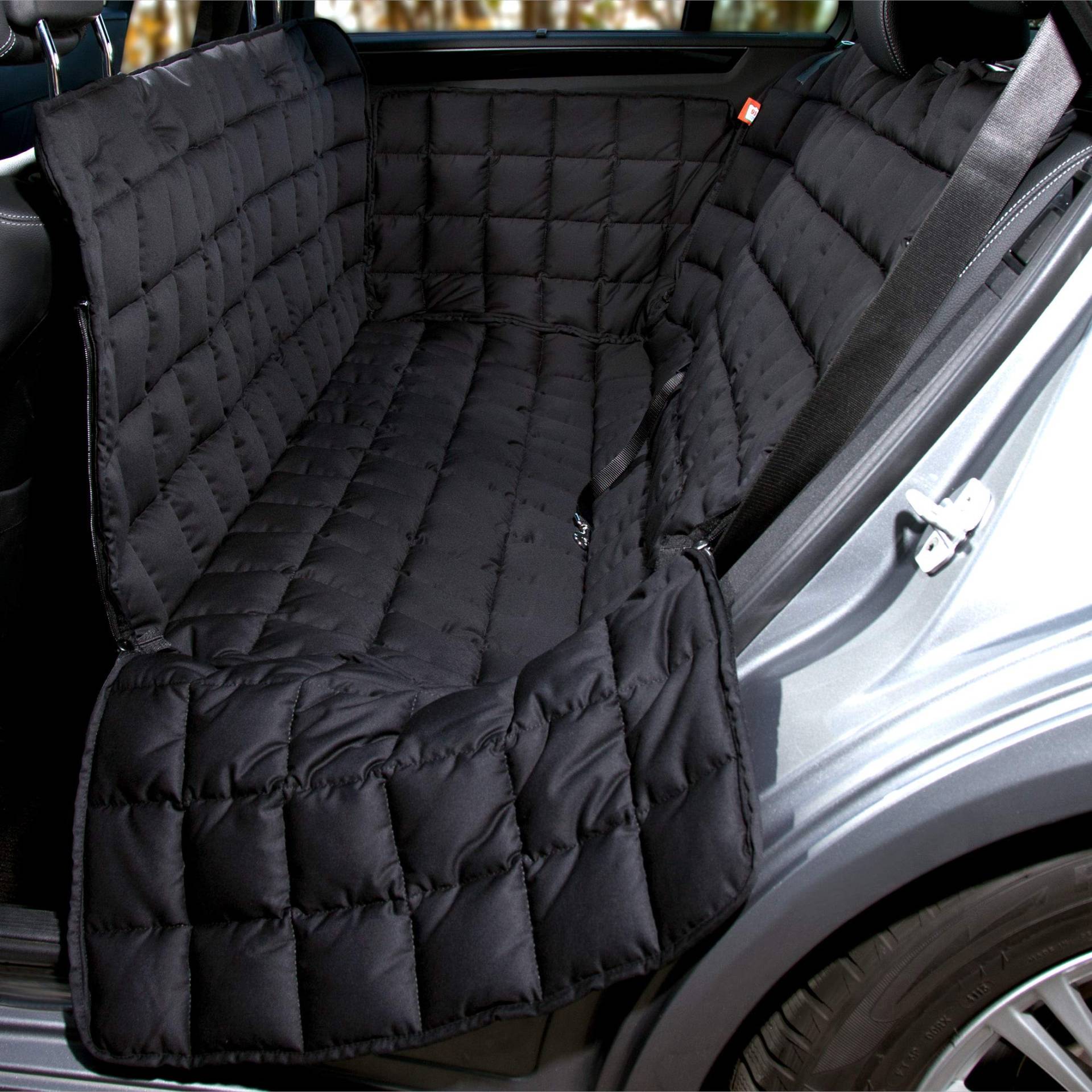 Doctor Bark Hunde 3-Sitz-Autoschondecke für die Rücksitzbank, All-Side Schutz mit Reißverschluss für alle PKWs und SUVs, S in Schwarz Doctor Bark Hunde 3-Sitz-Autoschondecke für die Rücksitzbank, All-Side Schutz mit Reißverschluss für alle PKWs und SUVs, S in Schwarz von Doctor Bark