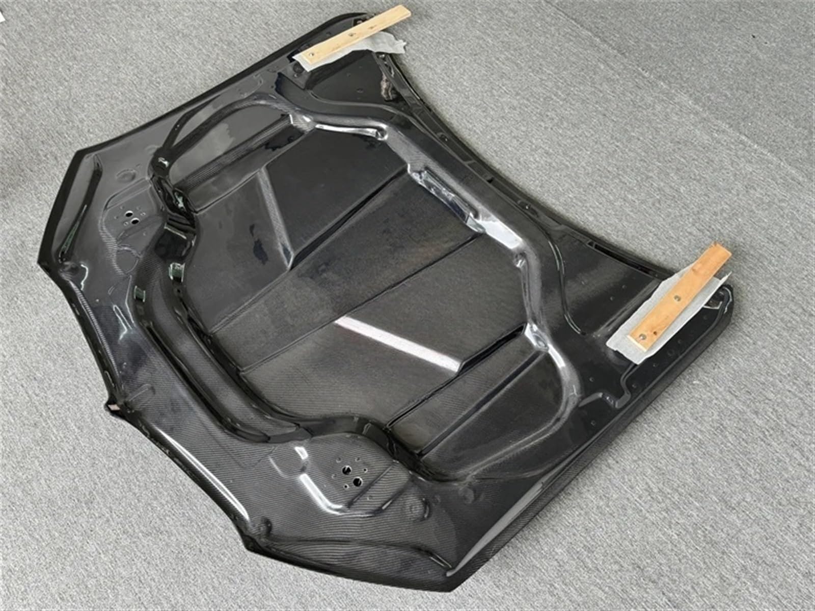 LD Style Kohlefaser-Faser-Fronthaube, Motorhaube, Motorabdeckung, kompatibel for X5 G05 X6 G06(Two side carbon) von EPNYWJTE