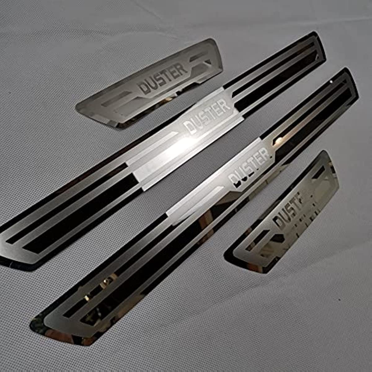 Eamily 4 Stück Auto-Innentürschwellen-Schutzplatten, Zubehör für Staubwedel, Manschettenschutz, Schwellenabdeckung, Willkommens-Pedalstreifen, Edelstahl-Styling-Dekoration Eamily 4 Stück Auto-Innentürschwellen-Schutzplatten, Zubehör für Staubwedel, Manschettenschutz, Schwellenabdeckung, Willkommens-Pedalstreifen, Edelstahl-Styling-Dekoration von Eamily